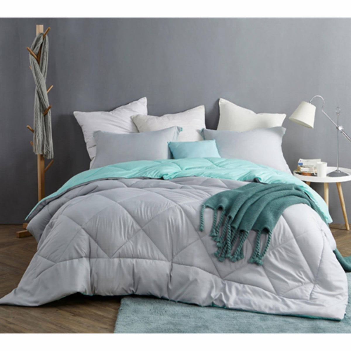 Reversible Oversized Comforter Twin XL 1 Piece U768492
