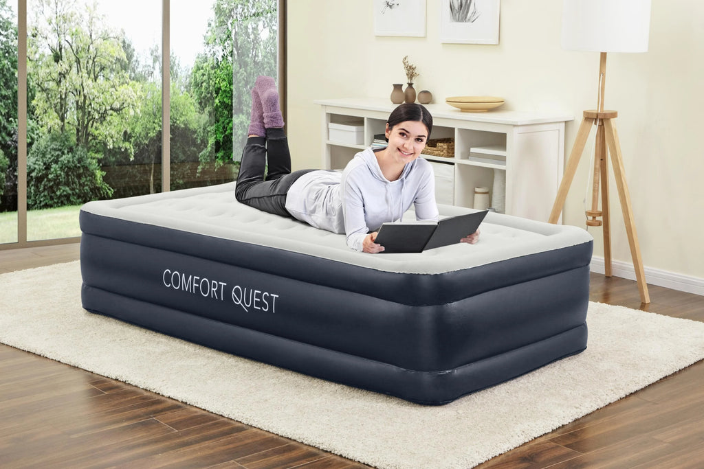 18" Twin Air Mattress with Built-in Pump F747
