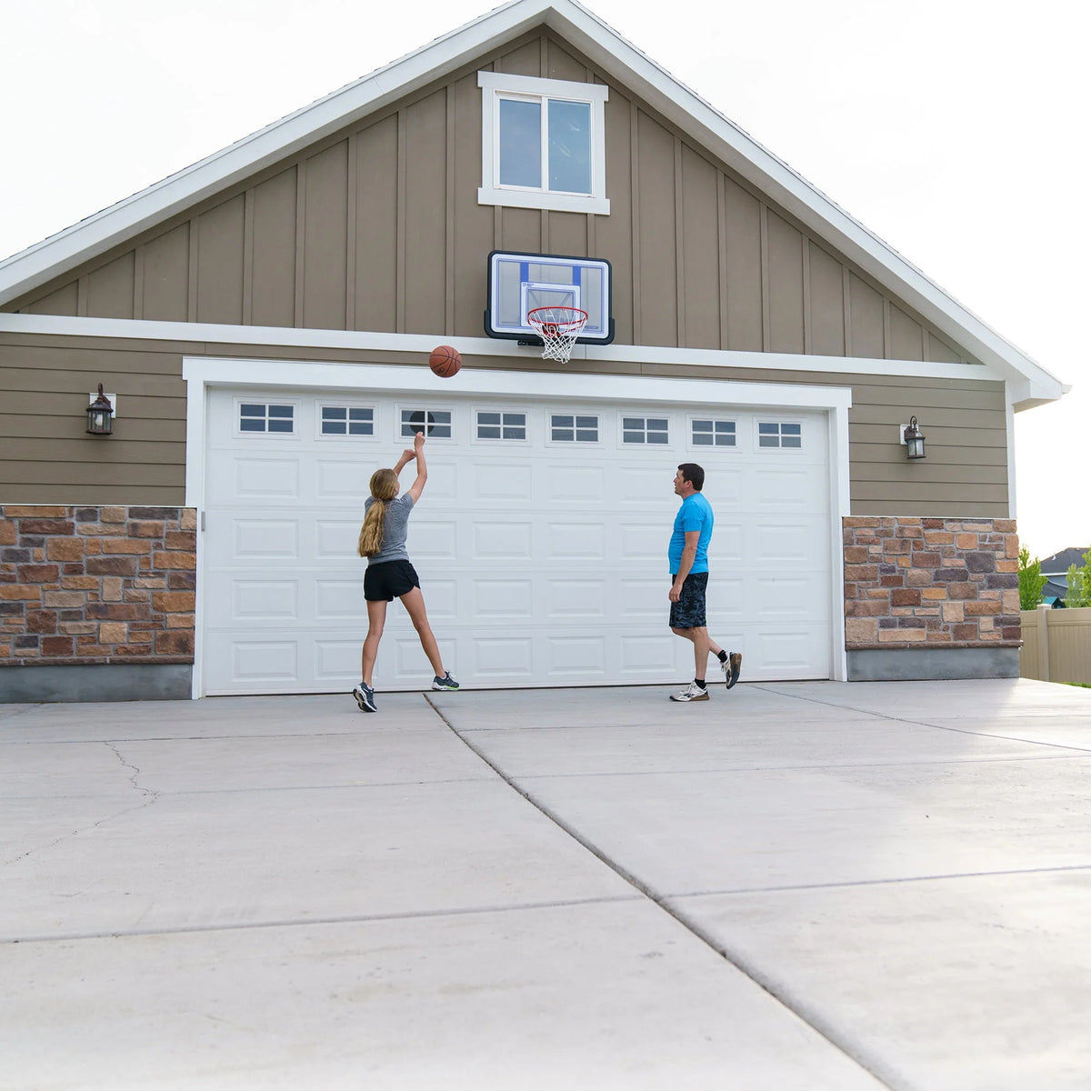 Basketball Backboard and Rim Combo 44 inch Polycarbonate J391