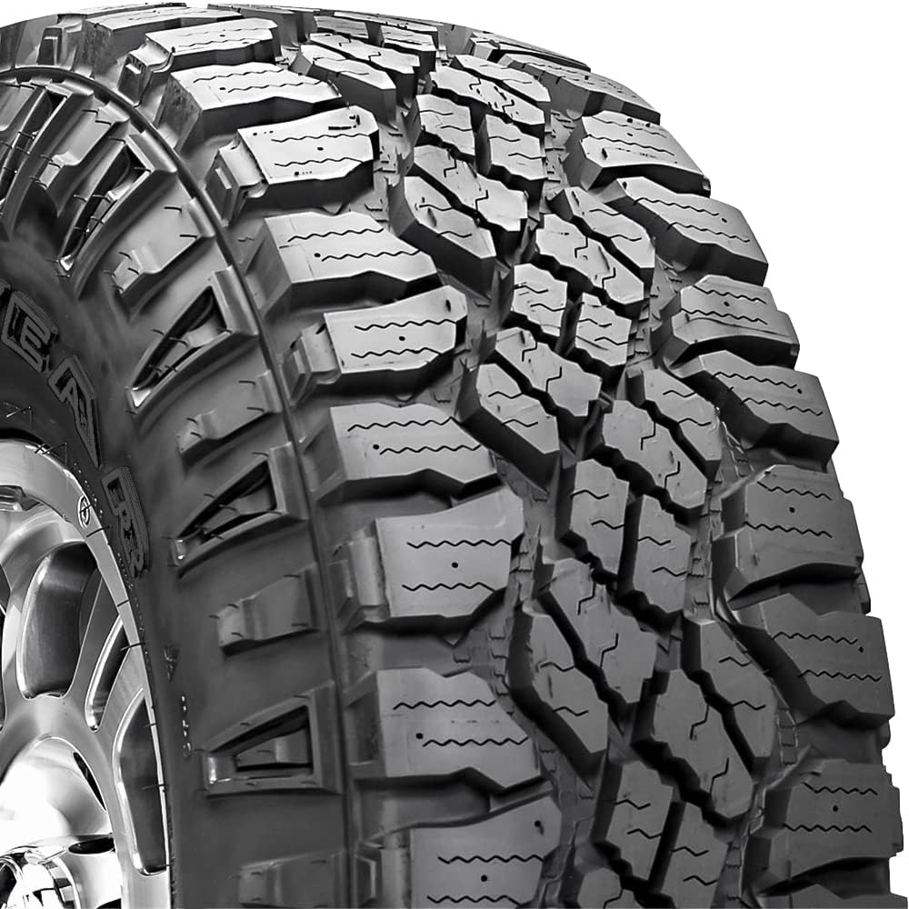 265/70R16 112S All-Season Radial Tire I43682