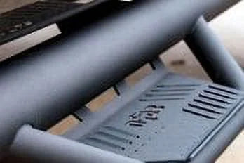 Textured Black Wheel-To-Wheel Steps Q832