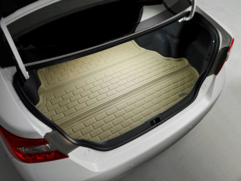 Tan Cargo Liner E250877
