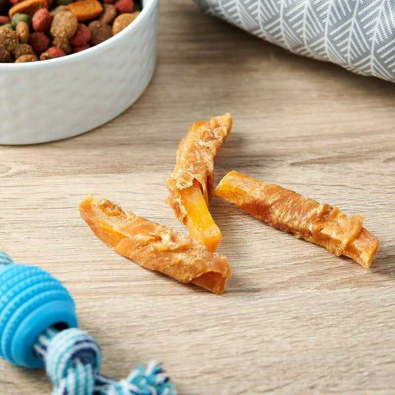 Sweet Potato Wrapped with Chicken Dog Treats B670