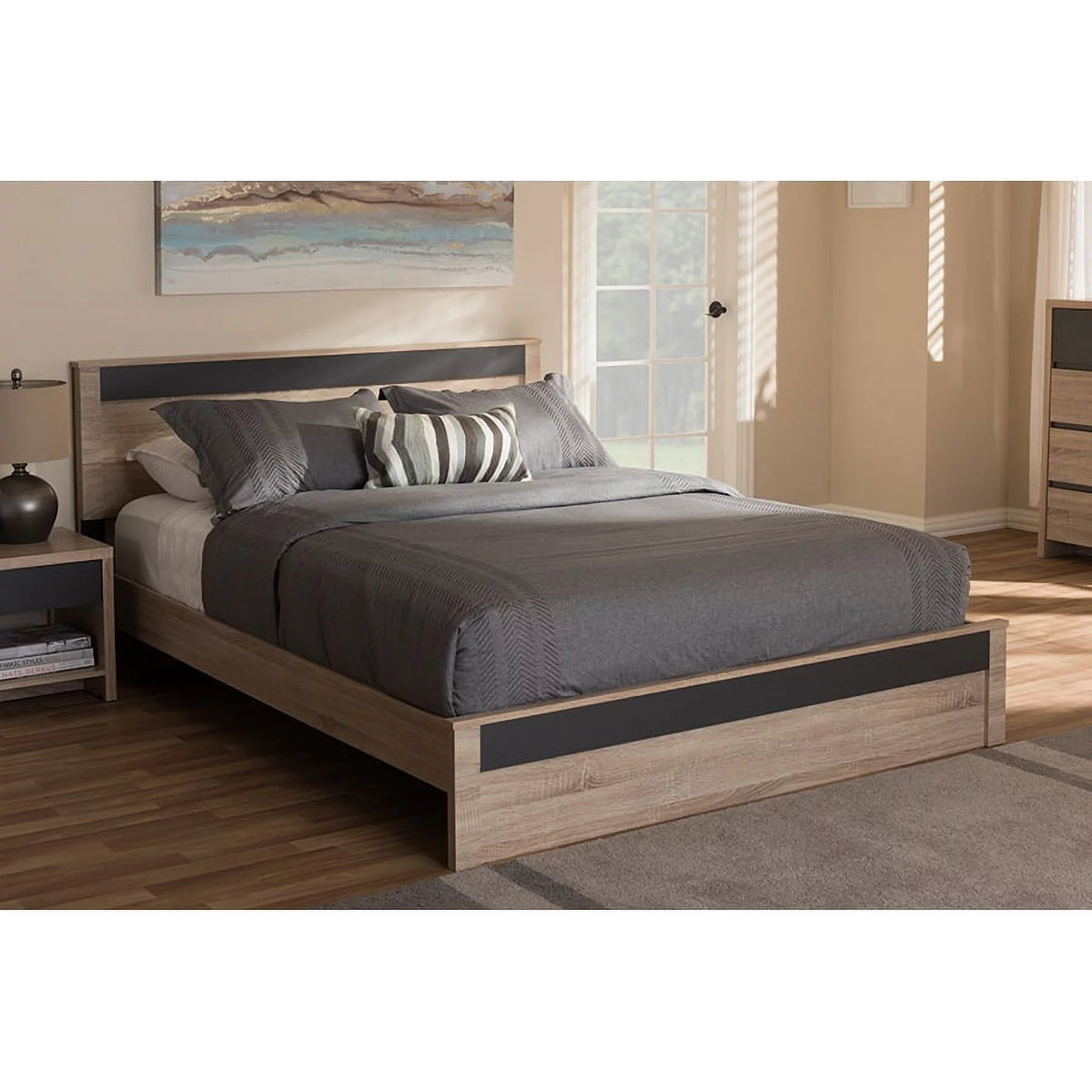 Queen Size Two-Tone Oak and Grey Wood Platform Bed I499865