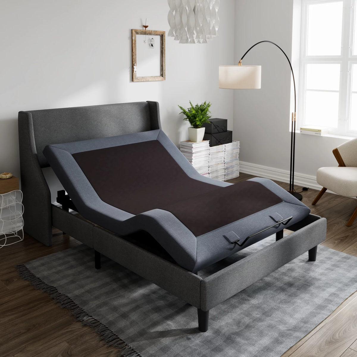 Queen Size Adjustable Bed with Wireless Remote S403791