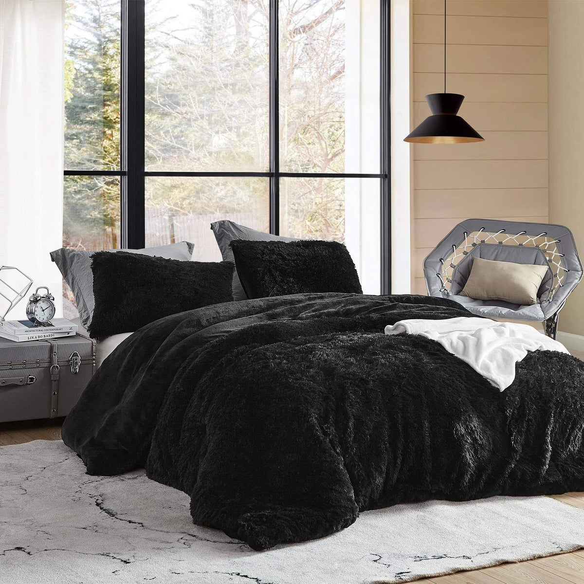 Oversized King Black Comforter G734185